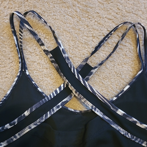 Stylish Black and Gray Sports Bra - Picture 3 of 5